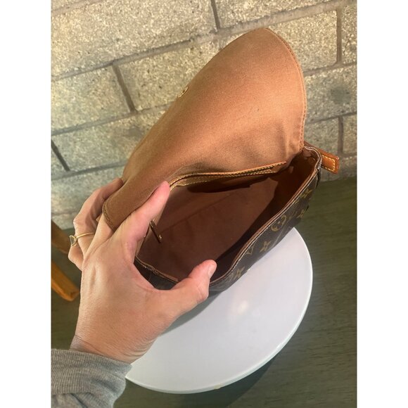 Louis Vuitton PM Petite Mini Looping Y2K - Picture 9 of 16